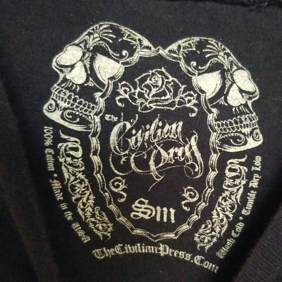 Civilian Dress Tee shirt - Picture 2 of 3